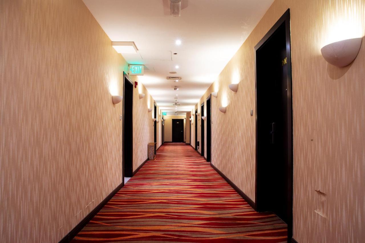 Al Mansour Plaza Hotel Doha Exterior photo